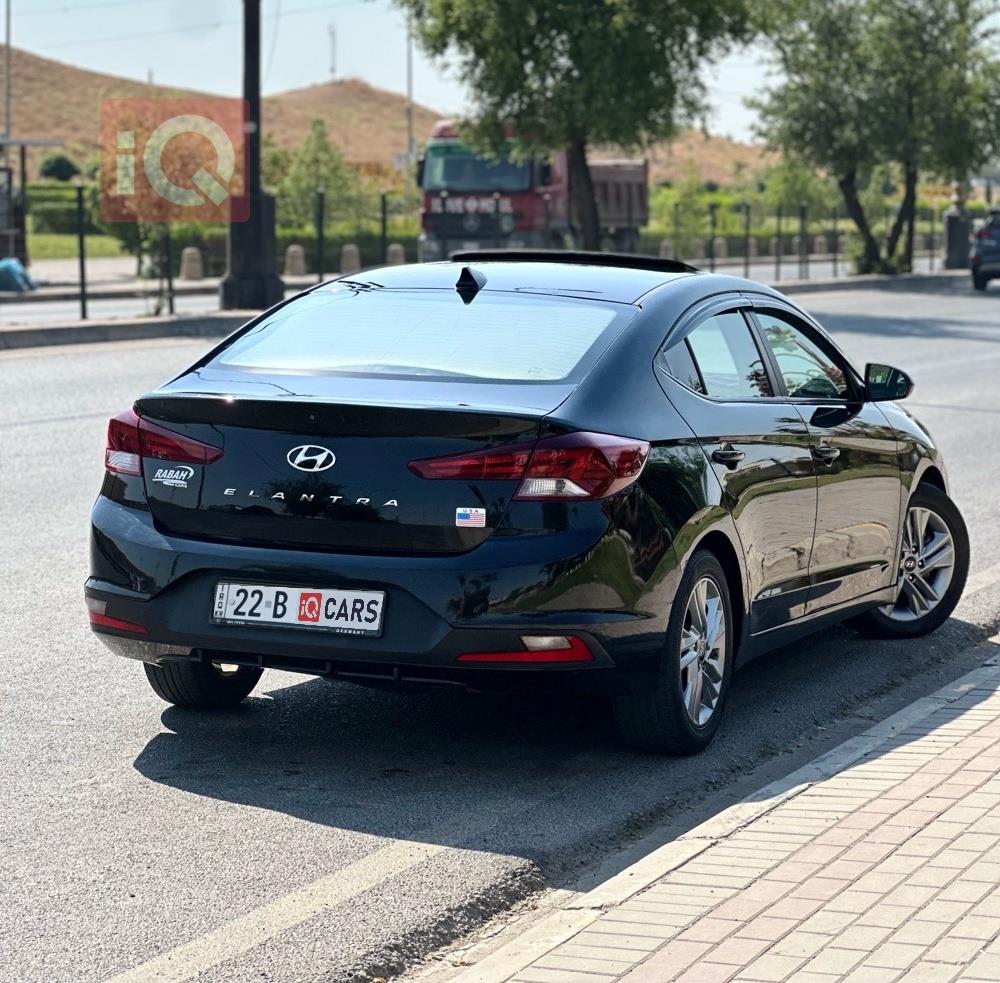 هيونداي النترا